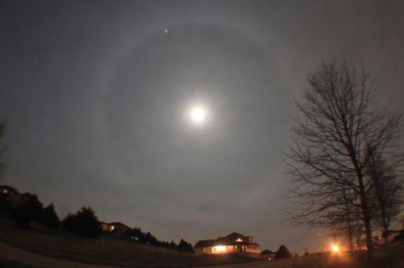 moon_halo_Jupiter_12-23-2012_Danny_Crocker-Jensen_Wardsville_MO